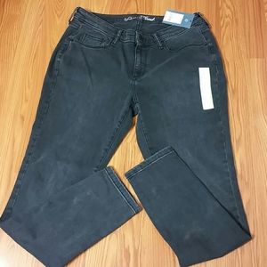 Universal tread New Size 31/12 Curvy Skinny